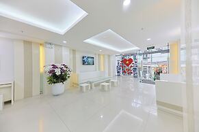 Sea Light Hotel