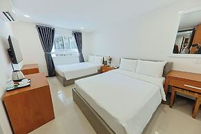 Sea Light Hotel