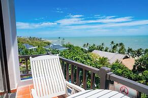 Lotus Muine Resort & Spa