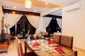 Lotus Muine Resort & Spa