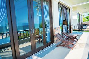 Lotus Muine Resort & Spa