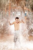 Grand Country Waterpark Resort