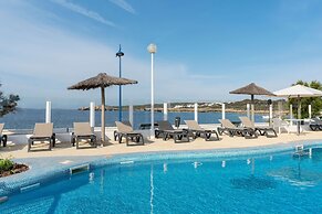 AluaSun Far Menorca Hotel