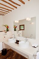 Essque Zalu Zanzibar