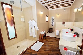 Essque Zalu Zanzibar