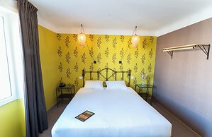 Grand Hotel Niort Centre