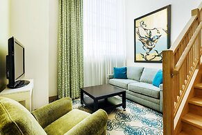 Hotel Skyler Syracuse Tapestry Collection by Hilton