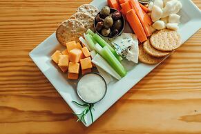 Hotel Skyler Syracuse Tapestry Collection by Hilton