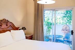 The Bergson, BW Signature Collection