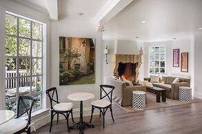 The Bergson, BW Signature Collection