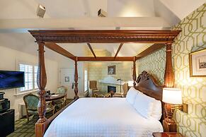 The Bergson, BW Signature Collection