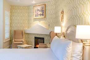 The Bergson, BW Signature Collection