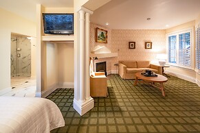 The Bergson, BW Signature Collection