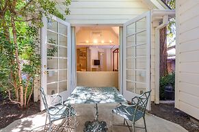 The Bergson, BW Signature Collection