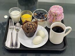 The Bergson, BW Signature Collection