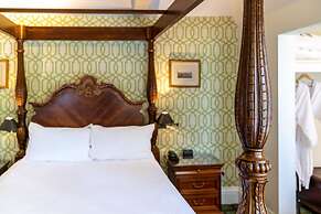 The Bergson, BW Signature Collection