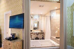 The Bergson, BW Signature Collection