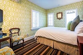 The Bergson, BW Signature Collection