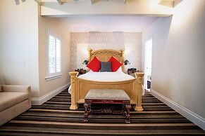 The Bergson, BW Signature Collection