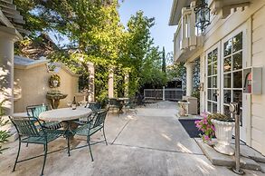 The Bergson, BW Signature Collection