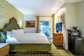 The Bergson, BW Signature Collection