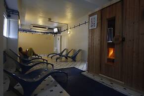 Hotel Feira Pedra Bela