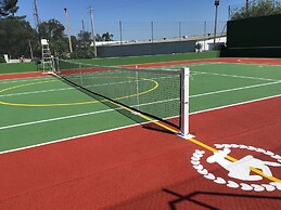 Hotel Feira Pedra Bela