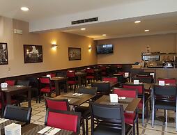 Hotel Feira Pedra Bela