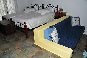 Panteli Beach Studios & Apartments