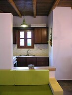 Panteli Beach Studios & Apartments