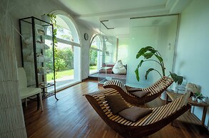 Acqua Resorts