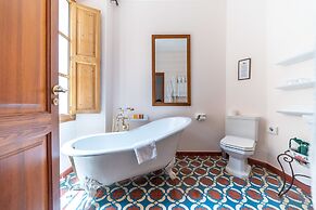 Ca's Xorc Luxury Retreat- Adults Only