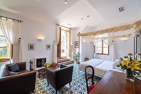 Ca's Xorc Luxury Retreat- Adults Only