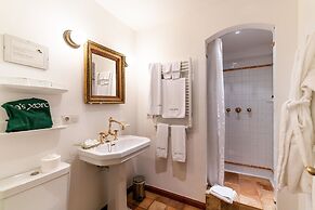 Ca's Xorc Luxury Retreat- Adults Only