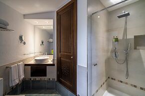 Ca's Xorc Luxury Retreat- Adults Only