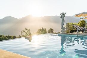 Ca's Xorc Luxury Retreat- Adults Only