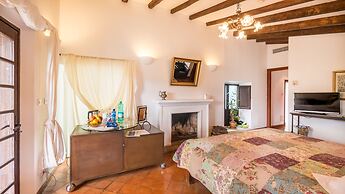 Ca's Xorc Luxury Retreat- Adults Only