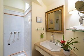 Ca's Xorc Luxury Retreat- Adults Only