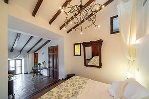 Ca's Xorc Luxury Retreat- Adults Only