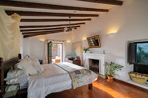 Ca's Xorc Luxury Retreat- Adults Only