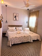 Hostal El Faro