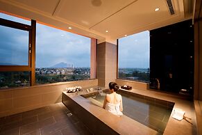 Evergreen Resort Hotel (Jiaosi)