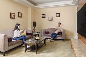 Evergreen Resort Hotel (Jiaosi)