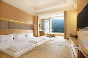 Evergreen Resort Hotel (Jiaosi)