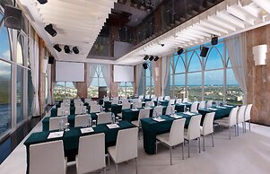 Evergreen Resort Hotel (Jiaosi)