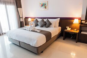 Siam Triangle Hotel