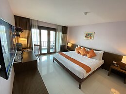 Siam Triangle Hotel