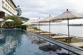 Siam Triangle Hotel