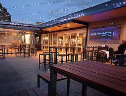 Lake Jindabyne Hotel