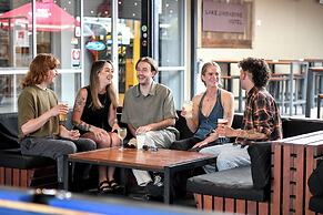 Lake Jindabyne Hotel